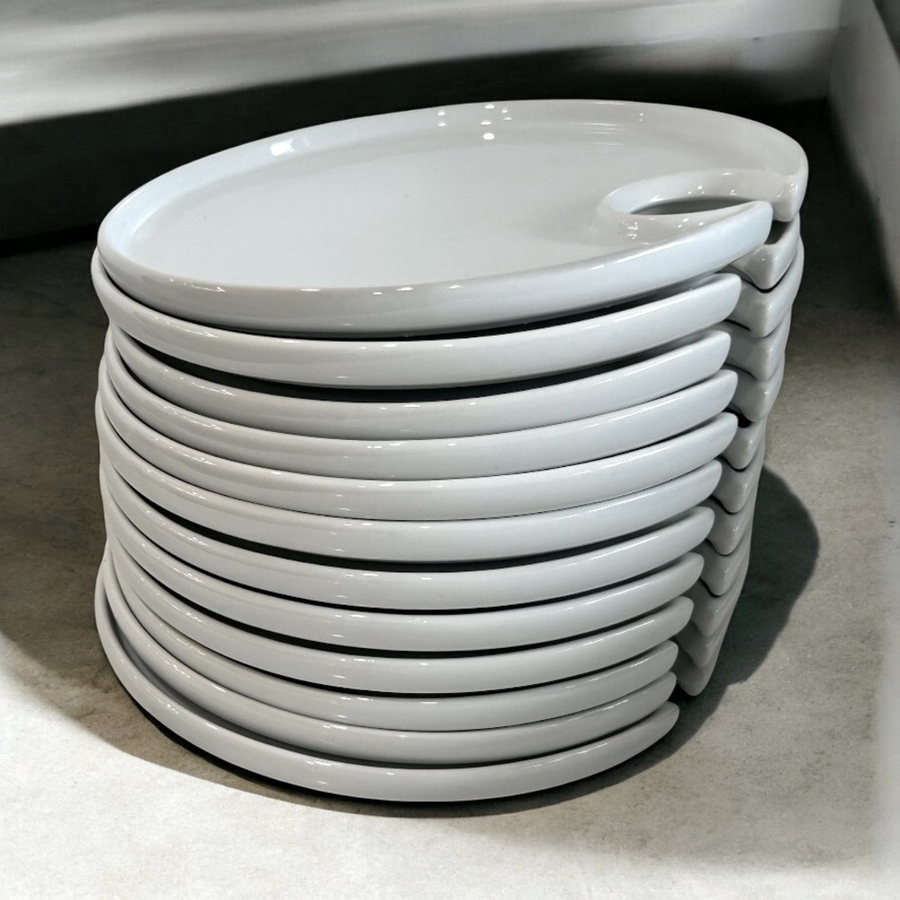 Set/12 Pottery Barn Great White Wine & Charcuterie
Appetizer Plates